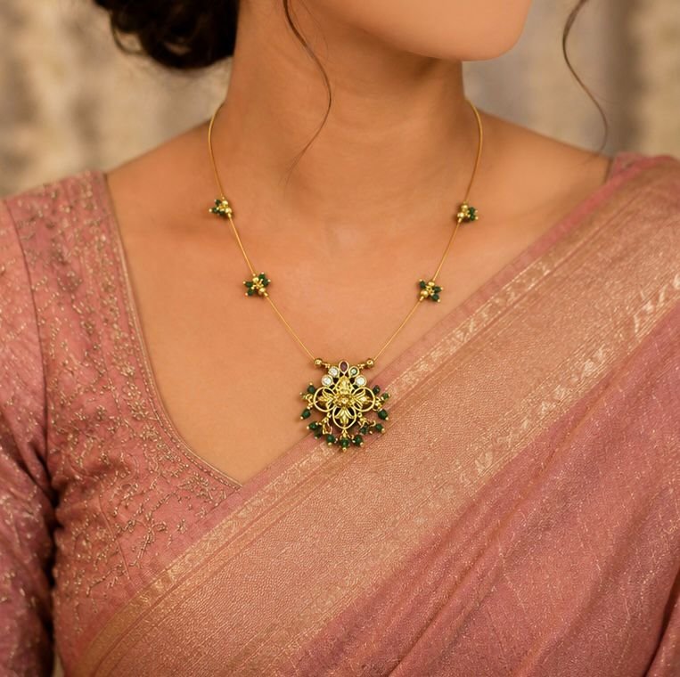 Emerald Bloom Temple Choker Necklace- S1002