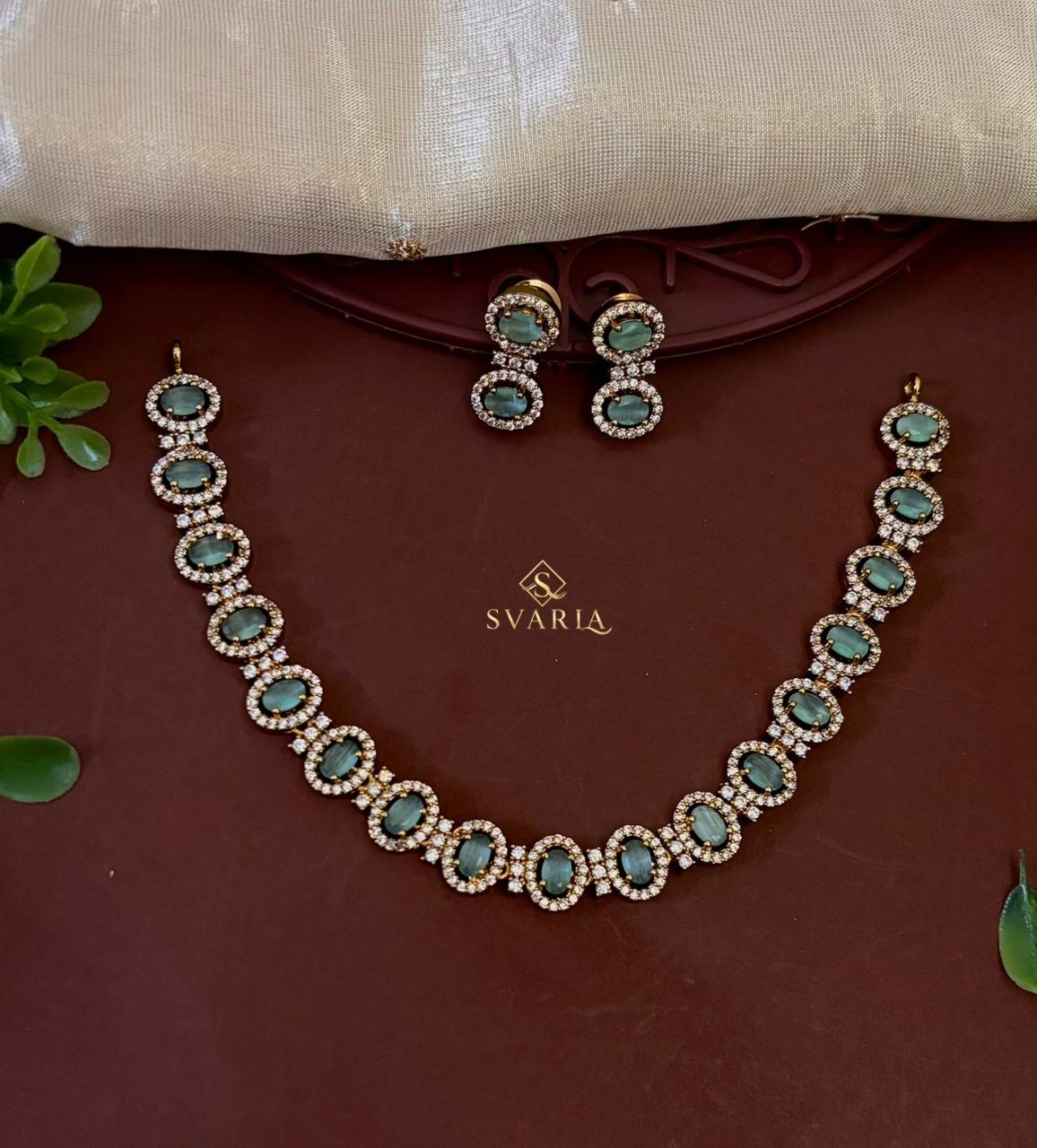 Emerald Green CZ Choker Set with Drop Earrings – S1035